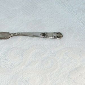 Vintage 1938 Silverplate Butter Knife Oneida Harmony Art Deco Flat Handle Floral